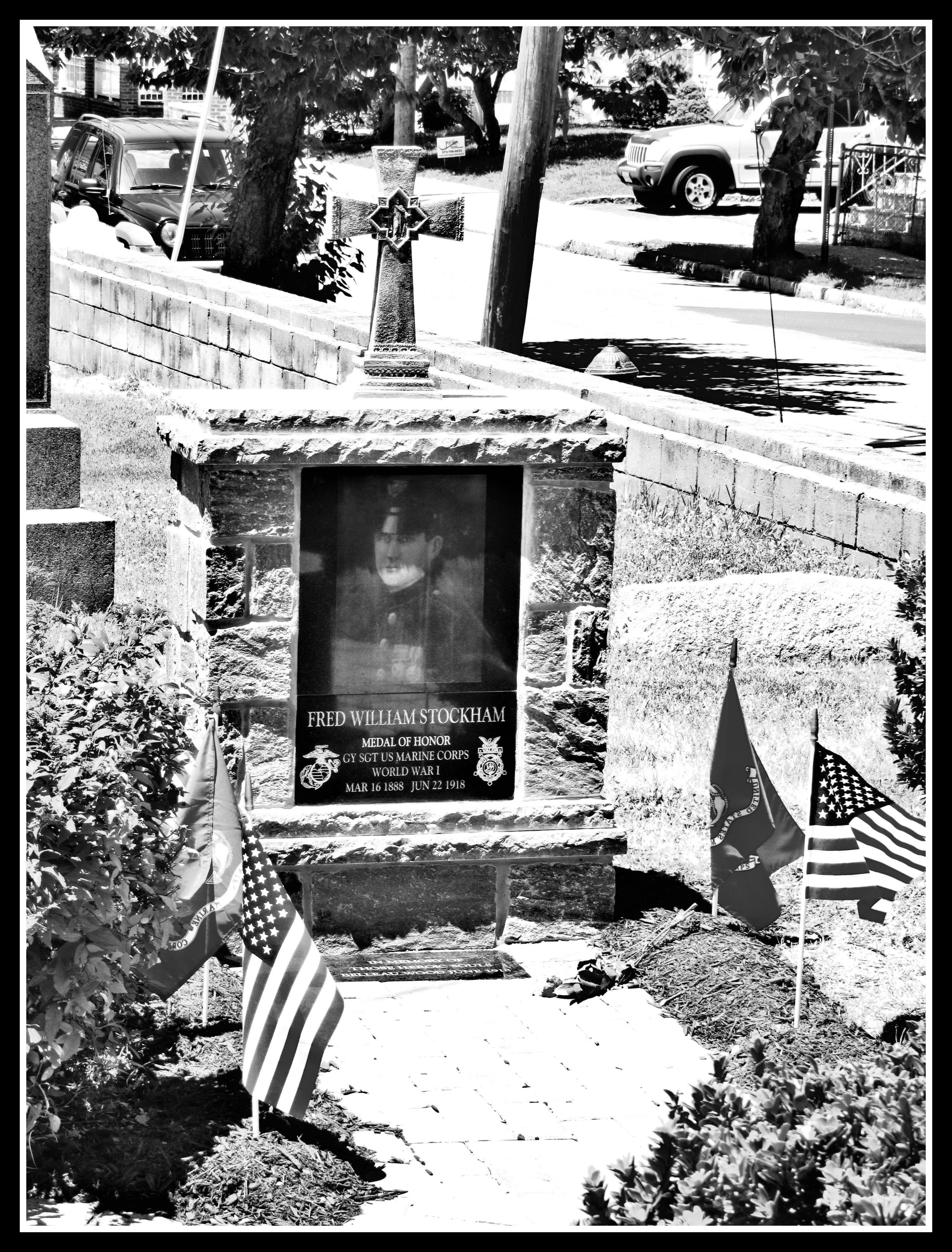 Memorial - Medal of Honor - Fred W. Stockham, Belleville NJ
